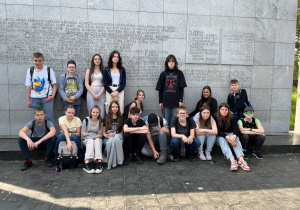 Nasza grupa na Umschlagplatz