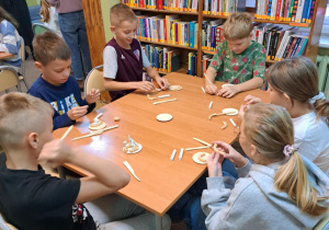 Warsztaty w bibliotece klasa IV